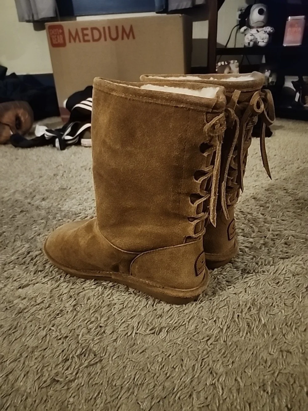 BearPaw 2408W Phyllis II Chestnut Suede Lace-Up Winter Boots